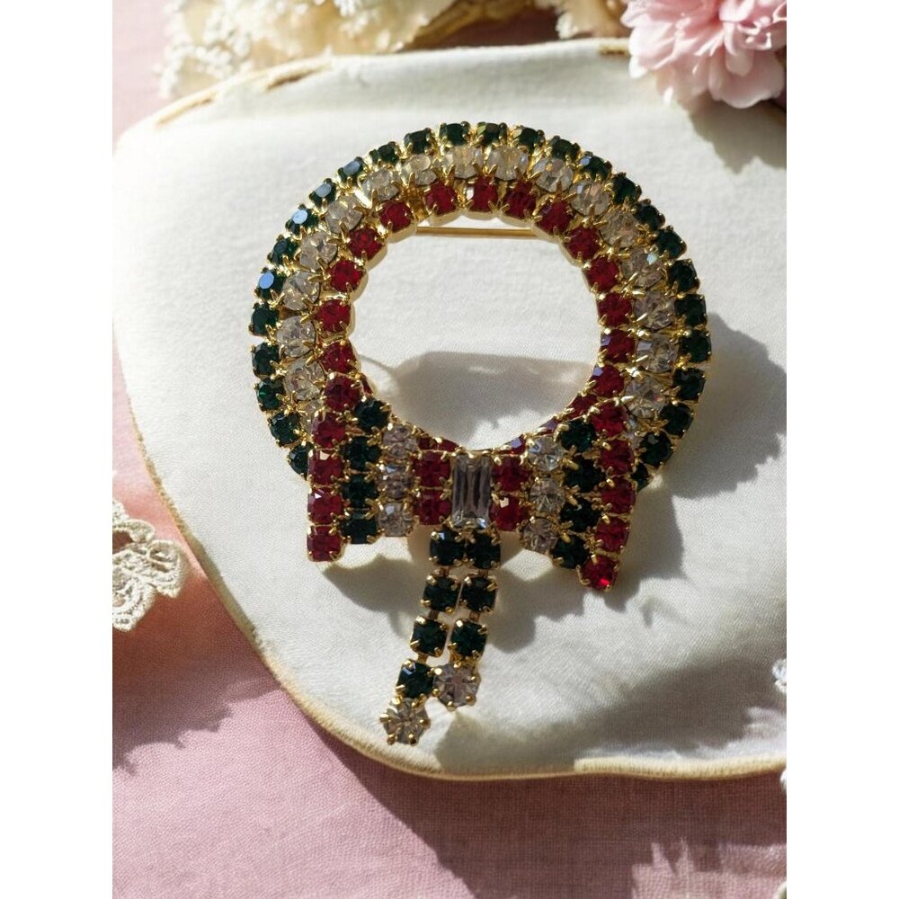 Vintage Christmas Wreath Brooch Pin in Original Box - Holiday Stone - Rare Find
